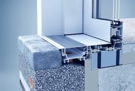 Barrierearme Schwelle einer Aluminium-Schiebetür