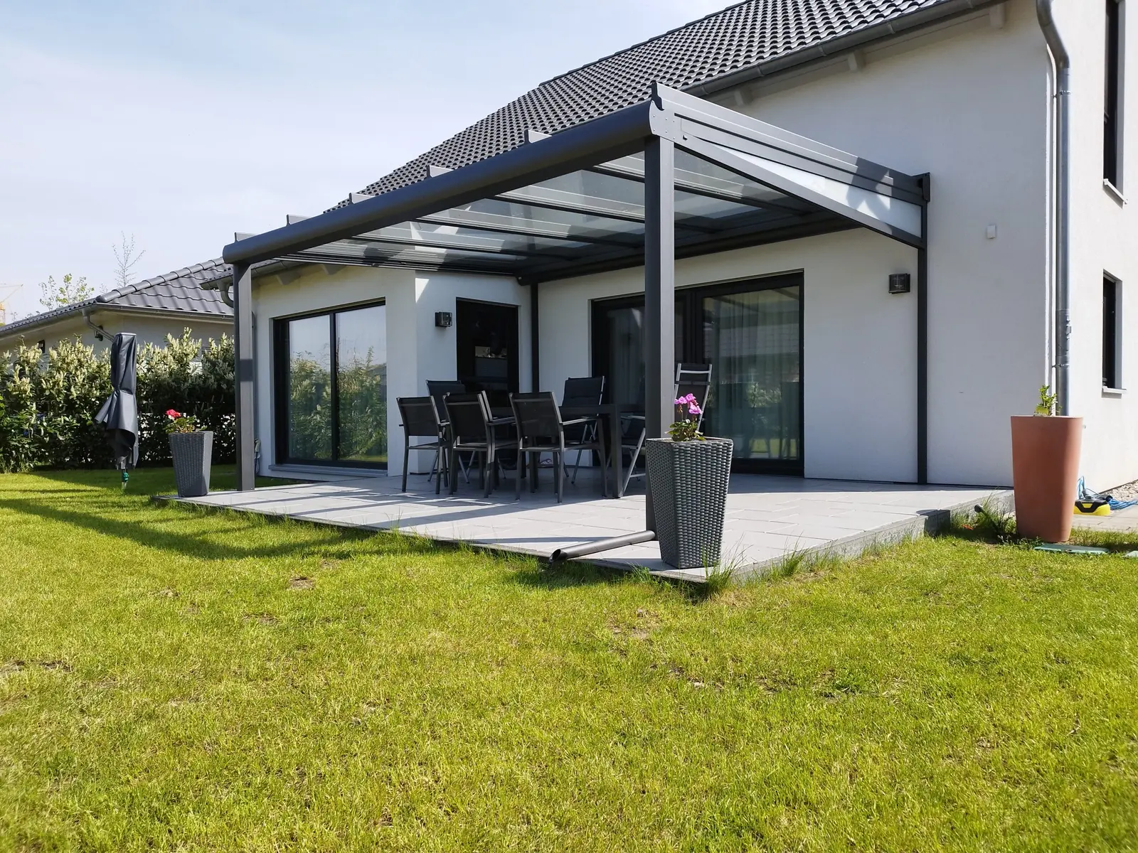 Terrassendach-Referenz von Karalus in Hoppegarten
