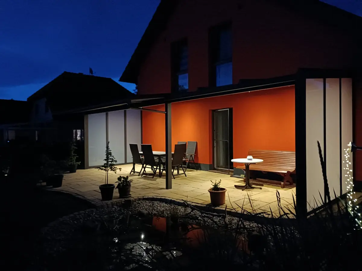 Terrassenüberdachung mit Vorhangrinne in Vogelsdorf