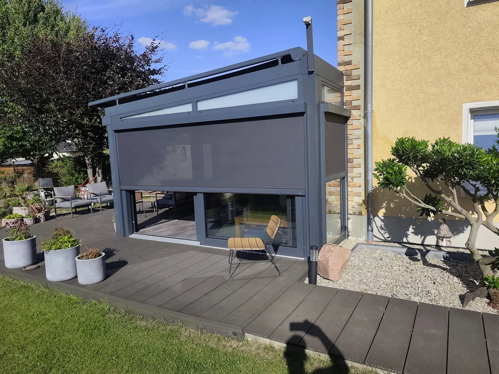 KADECO 520 und ZIP-Screen am Wohnwintergarten